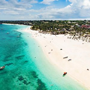 Gold Zanzibar Beach House & Spa